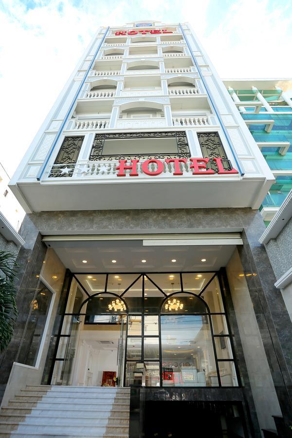 C'Lavie Hotel - Saigon Airport Hotel Ho Chi Minh City Exterior photo